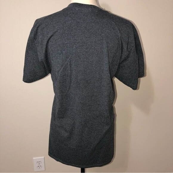 Zombie Hunter Gray Tee T-Shirt SZ M - Picture 5 of 6